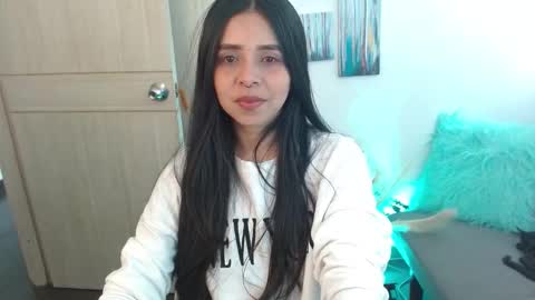 Paulina online show from February 9, 2026, 6:56 pm