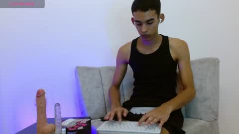 Snapshot of paulosex12 chatting on June 25, 2026, 11:53 pm paulosex12 online show from June 25, 2026, 11:53 pm