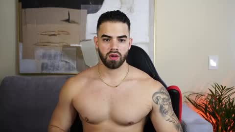 Paul Phoenix online show from May 1, 2026, 6:12 pm