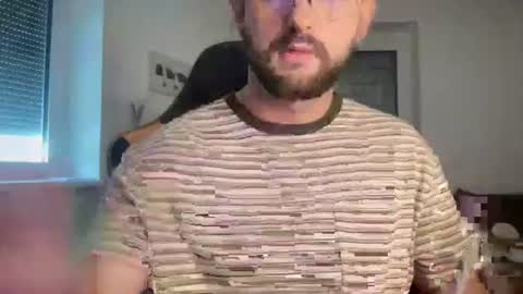 Snapshot of paulsimpsn chatting on July 5, 2026, 6:42 am love bush online show from July 5, 2026, 6:42 am