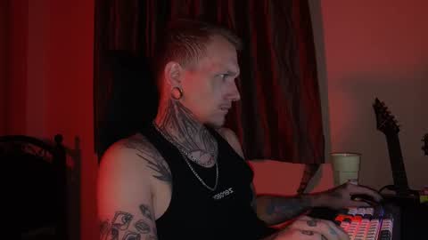 Paul Velvet online show from November 26, 2025, 9:49 pm