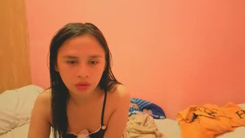 Snapshot of paume561662 chatting on February 1, 2026, 12:04 pm Pau hot online show from February 1, 2026, 12:04 pm