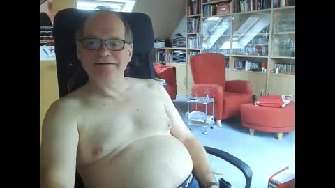 Pavlov aka Peter online show from March 17, 2026, 8:17 am