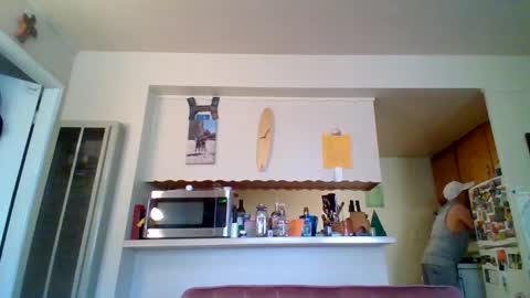 pawgkiller online show from April 30, 2026, 4:57 pm
