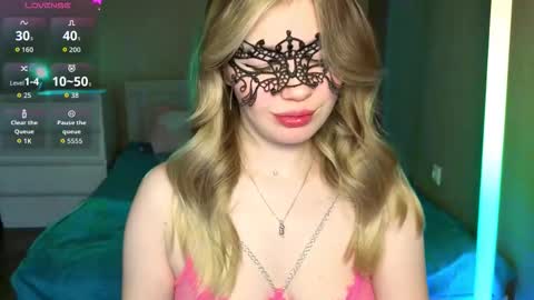 PawsClawss online show from February 18, 2026, 8:32 am