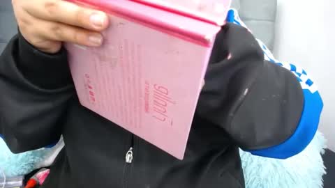 Snapshot of payton_bailey chatting on January 16, 2025, 12:53 pm Payton online show from January 16, 2025, 12:53 pm