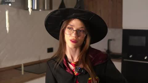 Sexy Mila online show from April 29, 2026, 7:12 am