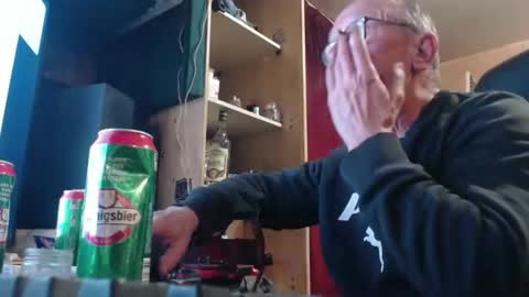 Snapshot of pc8474408 chatting on November 25, 2025, 6:30 pm pc8474408 online show from November 25, 2025, 6:30 pm