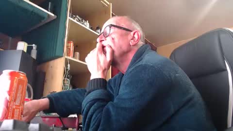 Snapshot of pc8474408 chatting on May 11, 2026, 1:11 am pc8474408 online show from May 11, 2026, 1:11 am