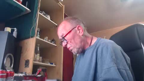 Snapshot of pc8474408 chatting on June 7, 2026, 10:19 am pc8474408 online show from June 7, 2026, 10:19 am