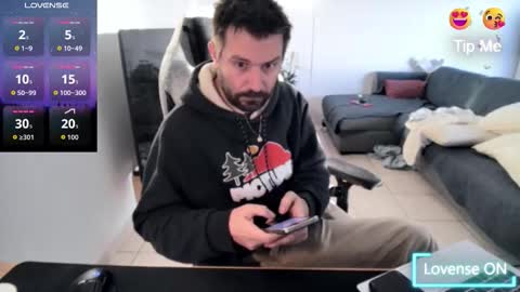 Snapshot of pc92160 chatting on December 5, 2025, 8:12 am pc92160 online show from December 5, 2025, 8:12 am