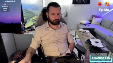 Snapshot of pc92160 chatting on May 18, 2026, 8:03 pm pc92160 online show from May 18, 2026, 8:03 pm