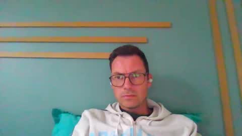 Snapshot of pchittt chatting on September 28, 2025, 12:54 pm pchittt online show from September 28, 2025, 12:54 pm