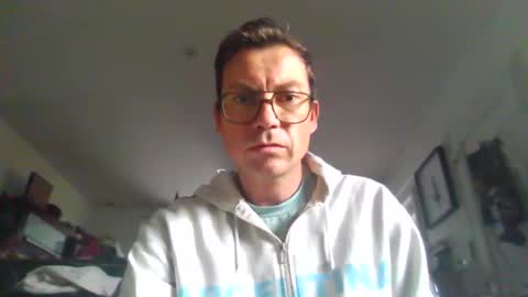 Snapshot of pchittt chatting on December 20, 2025, 2:02 pm pchittt online show from December 20, 2025, 2:02 pm