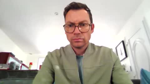 Snapshot of pchittt chatting on February 14, 2026, 3:31 pm pchittt online show from February 14, 2026, 3:31 pm