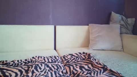 Snapshot of peach_boo chatting on January 24, 2025, 5:53 am Andrea online show from January 24, 2025, 5:53 am