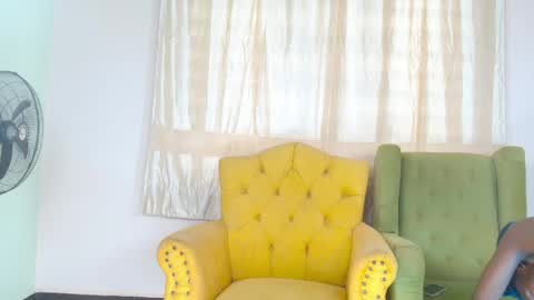 Snapshot of peachcharm chatting on April 17, 2026, 9:45 am ella online show from April 17, 2026, 9:45 am