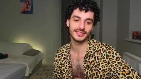 Snapshot of peachcreamcouple chatting on September 17, 2025, 12:45 am Lexy Peach online show from September 17, 2025, 12:45 am