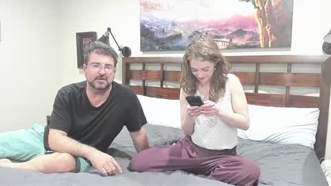 Snapshot of peaches_and_cupcake chatting on January 15, 2026, 1:32 am Peaches Cupcake Rachel and Bryce online show from January 15, 2026, 1:32 am