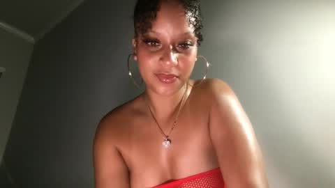 Snapshot of peachessinclair chatting on August 5, 2026, 3:20 am peachessinclair online show from August 5, 2026, 3:20 am