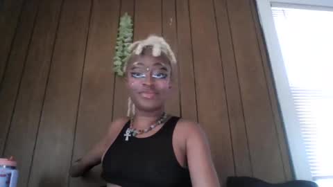 Snapshot of peachplaypen chatting on December 4, 2025, 8:50 pm Peach online show from December 4, 2025, 8:50 pm