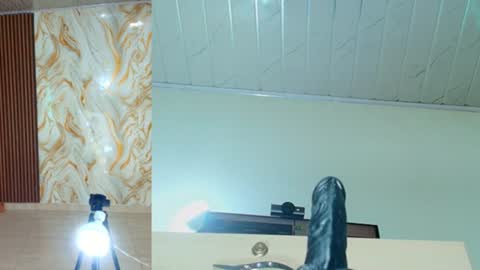 Snapshot of peachy__baby chatting on June 13, 2026, 11:08 am peachy__baby online show from June 13, 2026, 11:08 am