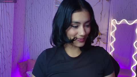 peachy_tay online show from March 22, 2026, 11:35 am