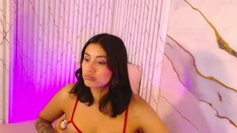 peachy_tay online show from April 29, 2026, 5:30 pm