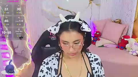 Snapshot of peachy_tay chatting on June 11, 2026, 11:30 am peachy_tay online show from June 11, 2026, 11:30 am
