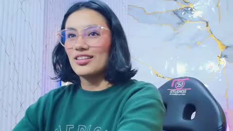 peachy_tay online show from July 20, 2026, 11:34 am