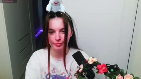 Peachy online show from May 9, 2026, 5:51 pm