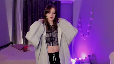 Snapshot of peachymaybe chatting on October 12, 2025, 1:15 am Peachy not a bb baby love or something Please call me Peachy online show from October 12, 2025, 1:15 am