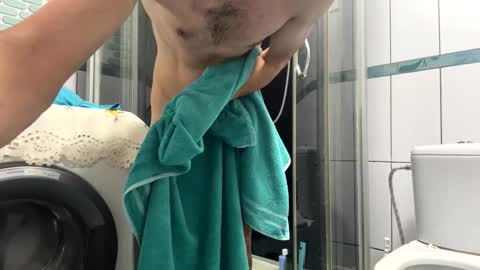 Snapshot of peanutmikk chatting on October 8, 2025, 8:23 am peanutmikk online show from October 8, 2025, 8:23 am