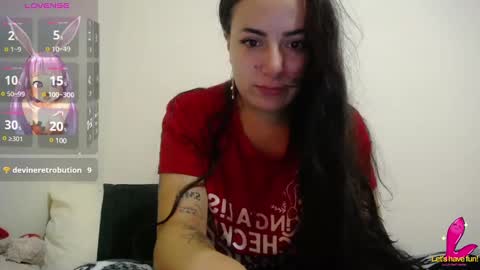 Snapshot of pearl_3 chatting on January 11, 2025, 4:16 am Pearl online show from January 11, 2025, 4:16 am