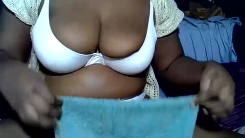 Snapshot of pearl_33 chatting on May 31, 2026, 4:20 am Keci online show from May 31, 2026, 4:20 am