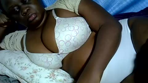 Snapshot of pearl_33 chatting on June 6, 2026, 1:05 pm Keci online show from June 6, 2026, 1:05 pm