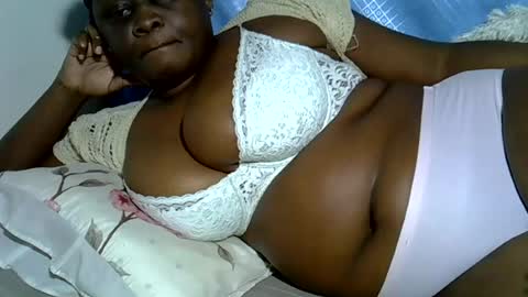 Snapshot of pearl_33 chatting on June 21, 2026, 3:58 pm Keci online show from June 21, 2026, 3:58 pm