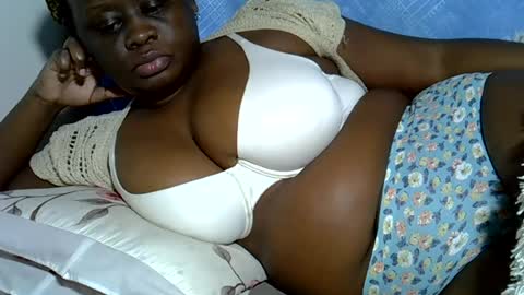 Snapshot of pearl_33 chatting on June 25, 2026, 11:04 am Keci online show from June 25, 2026, 11:04 am