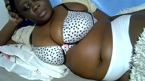 Snapshot of pearl_33 chatting on July 6, 2026, 4:31 am Keci online show from July 6, 2026, 4:31 am