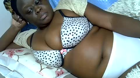 Snapshot of pearl_33 chatting on July 24, 2026, 2:09 am Keci online show from July 24, 2026, 2:09 am
