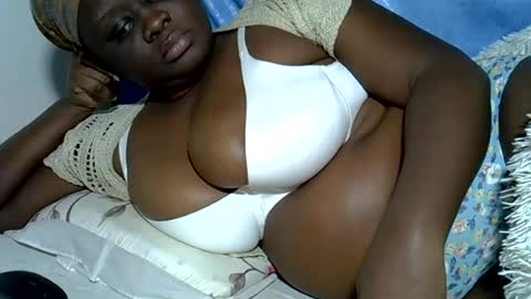 Snapshot of pearl_33 chatting on July 28, 2026, 6:20 pm Keci online show from July 28, 2026, 6:20 pm
