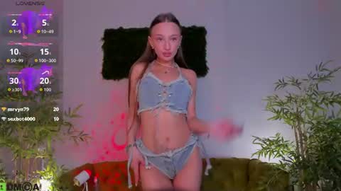 Sex Leah online show from June 24, 2026, 1:04 am