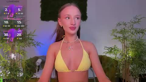Sex Leah online show from June 26, 2026, 1:10 am