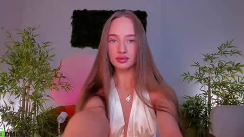 Sex Leah online show from July 2, 2026, 12:54 am