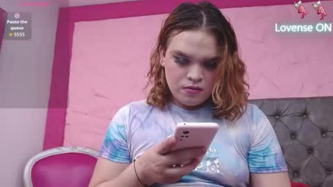 Snapshot of pearl_michelts chatting on November 18, 2025, 12:20 pm michel online show from November 18, 2025, 12:20 pm