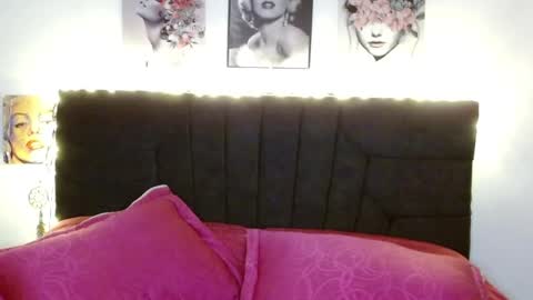 pearlatin online show from October 30, 2025, 10:32 pm