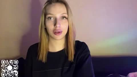 Snapshot of pearlinesilfies chatting on July 10, 2026, 3:36 pm Zlata online show from July 10, 2026, 3:36 pm