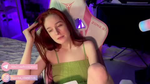 Snapshot of pearlprincess_ chatting on January 10, 2025, 2:46 am Adelina online show from January 10, 2025, 2:46 am