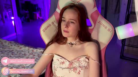 Snapshot of pearlprincess_ chatting on February 6, 2025, 2:22 am Adelina online show from February 6, 2025, 2:22 am