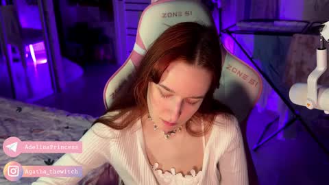 Snapshot of pearlprincess_ chatting on February 11, 2025, 10:07 pm Adelina online show from February 11, 2025, 10:07 pm